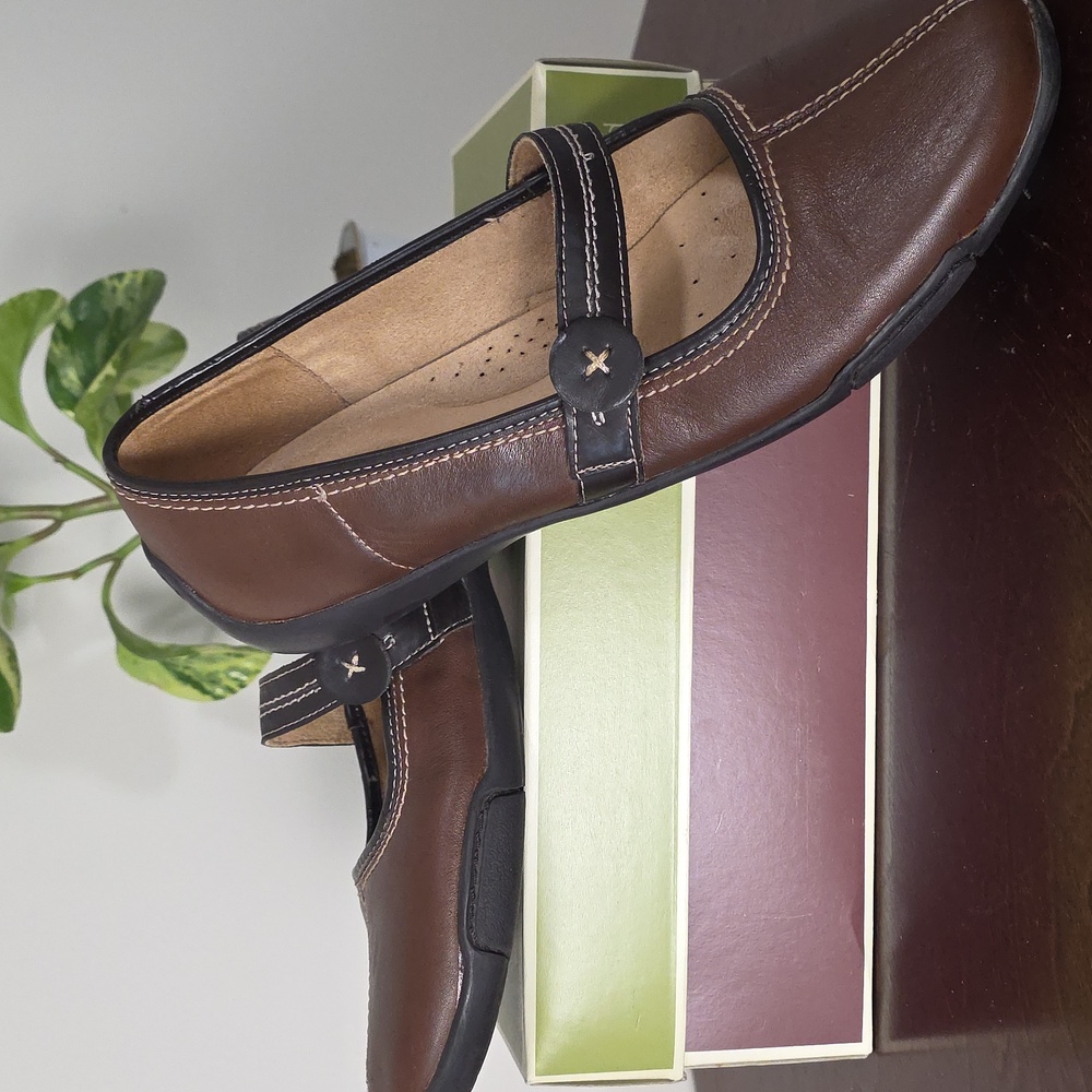 Naturalizer Coffee Oxfords